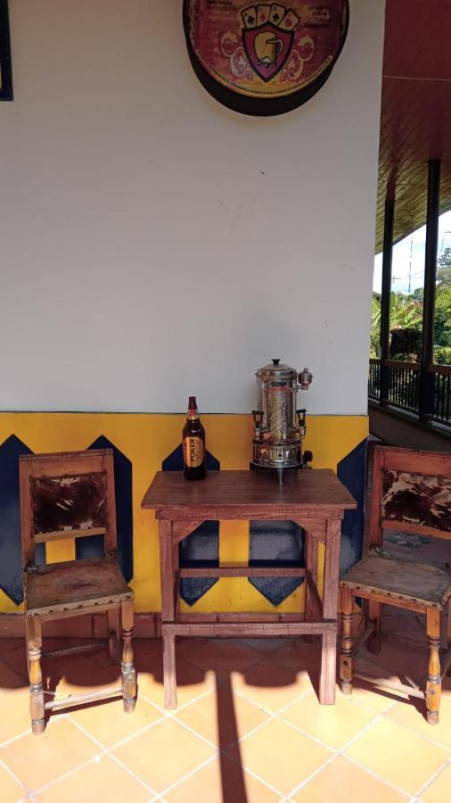 Casa Finca Villa Luz A 800 Mts Del Parque Del Cafe มอนเตเนโกร ภายนอก รูปภาพ