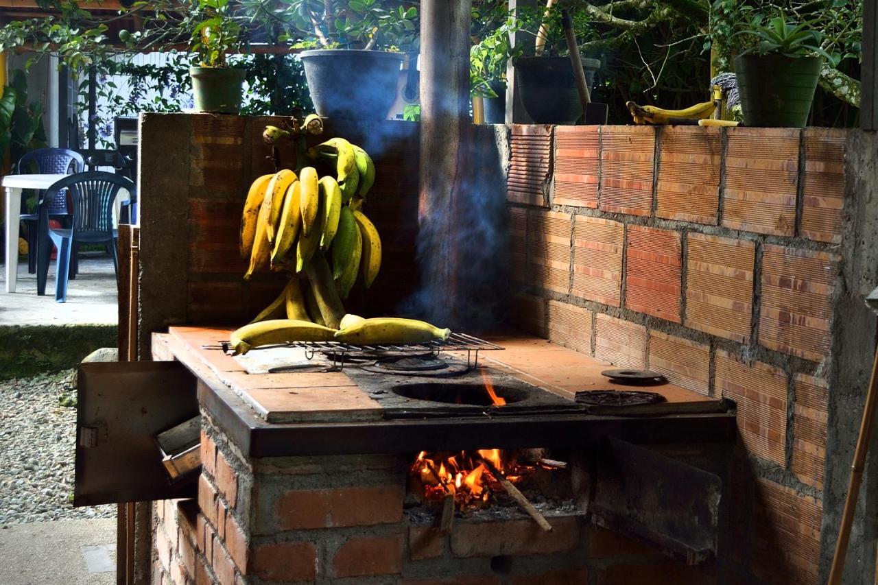 Casa Finca Villa Luz A 800 Mts Del Parque Del Cafe มอนเตเนโกร ภายนอก รูปภาพ