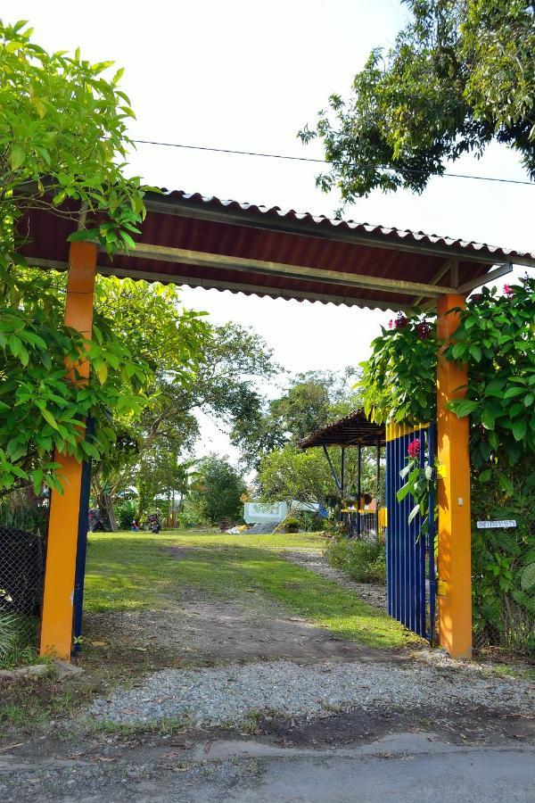 Casa Finca Villa Luz A 800 Mts Del Parque Del Cafe มอนเตเนโกร ภายนอก รูปภาพ
